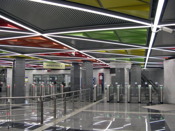 В метро Москвы назвали самые популярные станции среди ностранцев