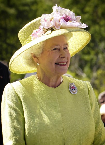 Елизавета II утвердила выход Великобритании из ЕС